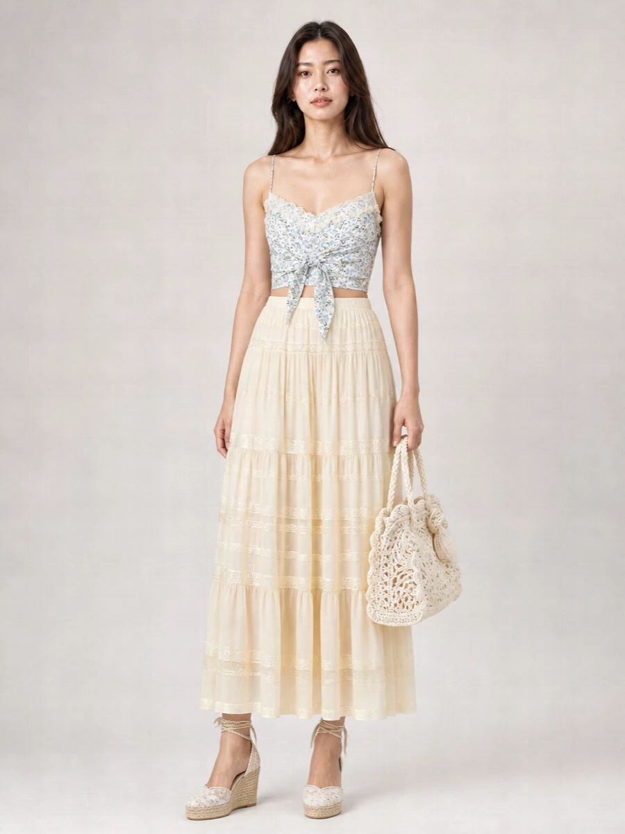 Ermanno Scervino Silk Floral-Print Knotted Sweetheart-Neckline Cropped Top