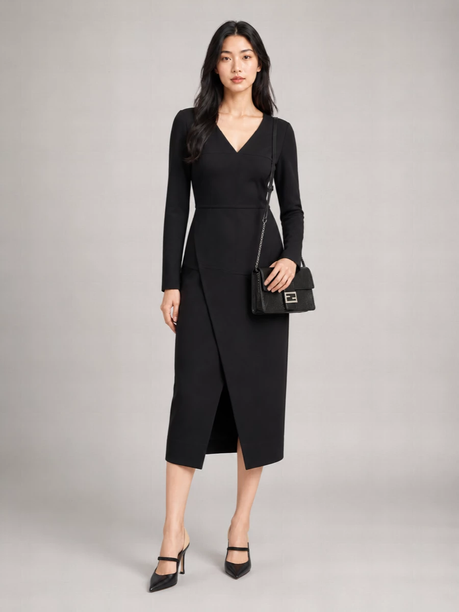 Fendi Leather Two-Tone Pointed-Toe Pumps