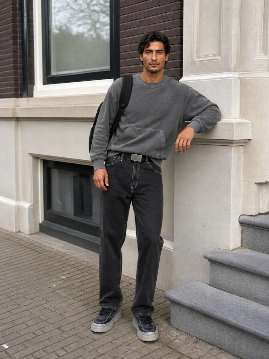 Carhartt grey sweatshirt charcoal jeans outfit