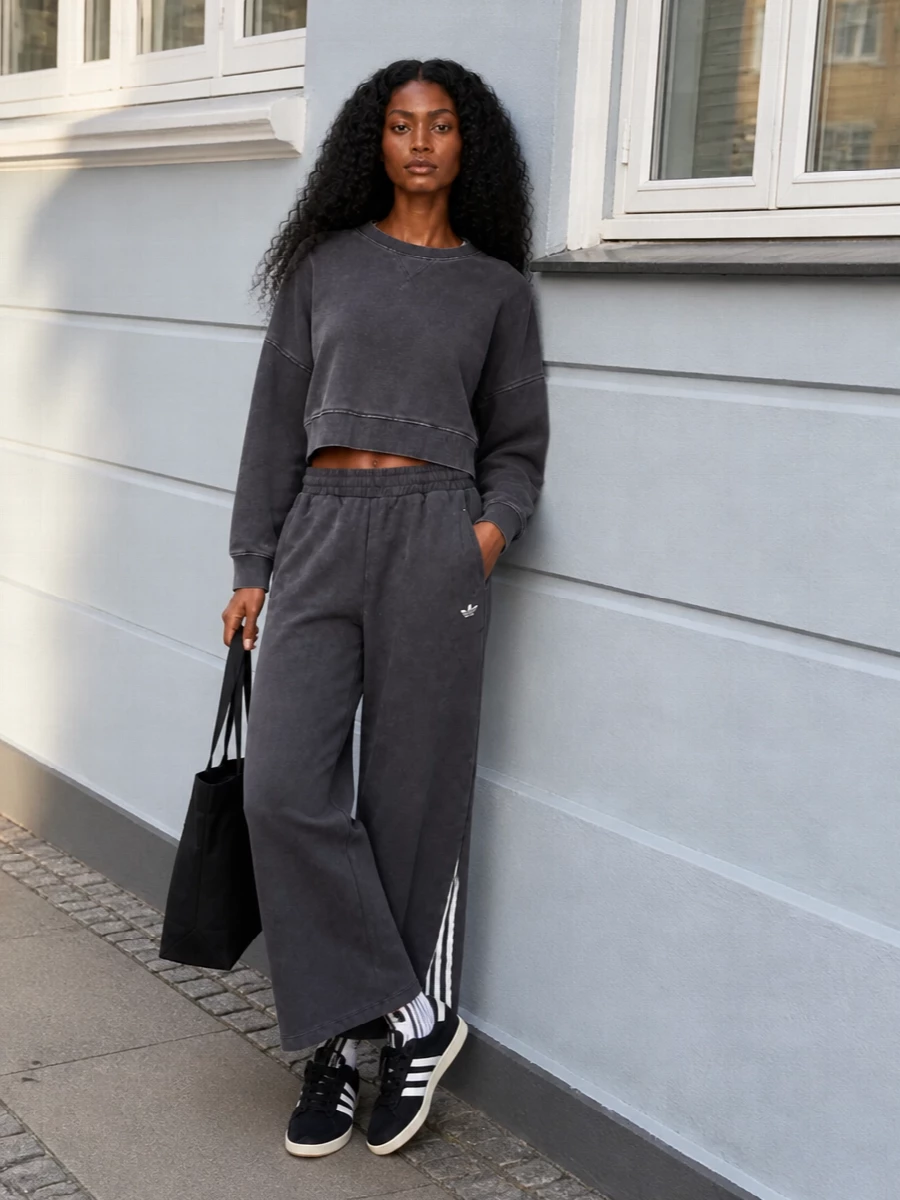 Adidas wide leg track pants cropped sweatshirt outfit
