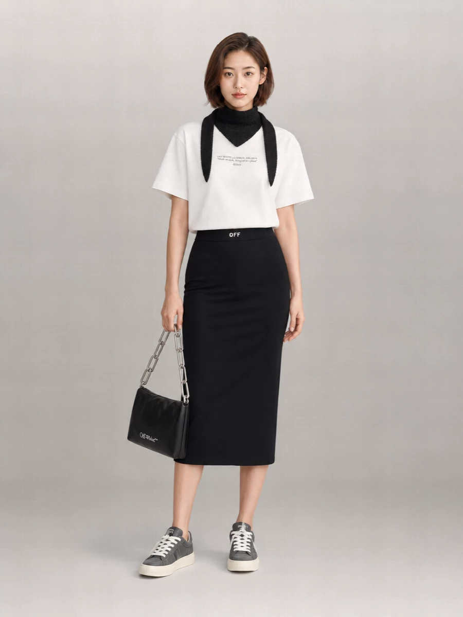 Off-White Cotton Logo Print Regular Fit T-Shirt