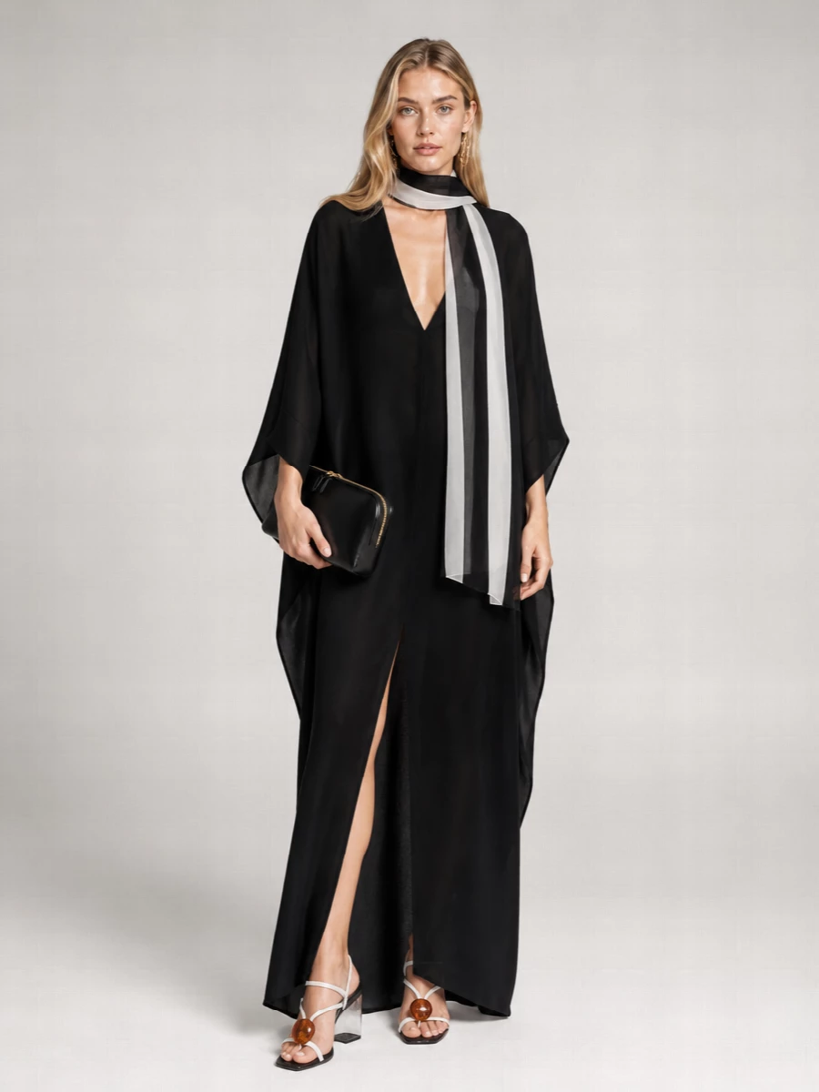 Alaïa Leather Thong Mules