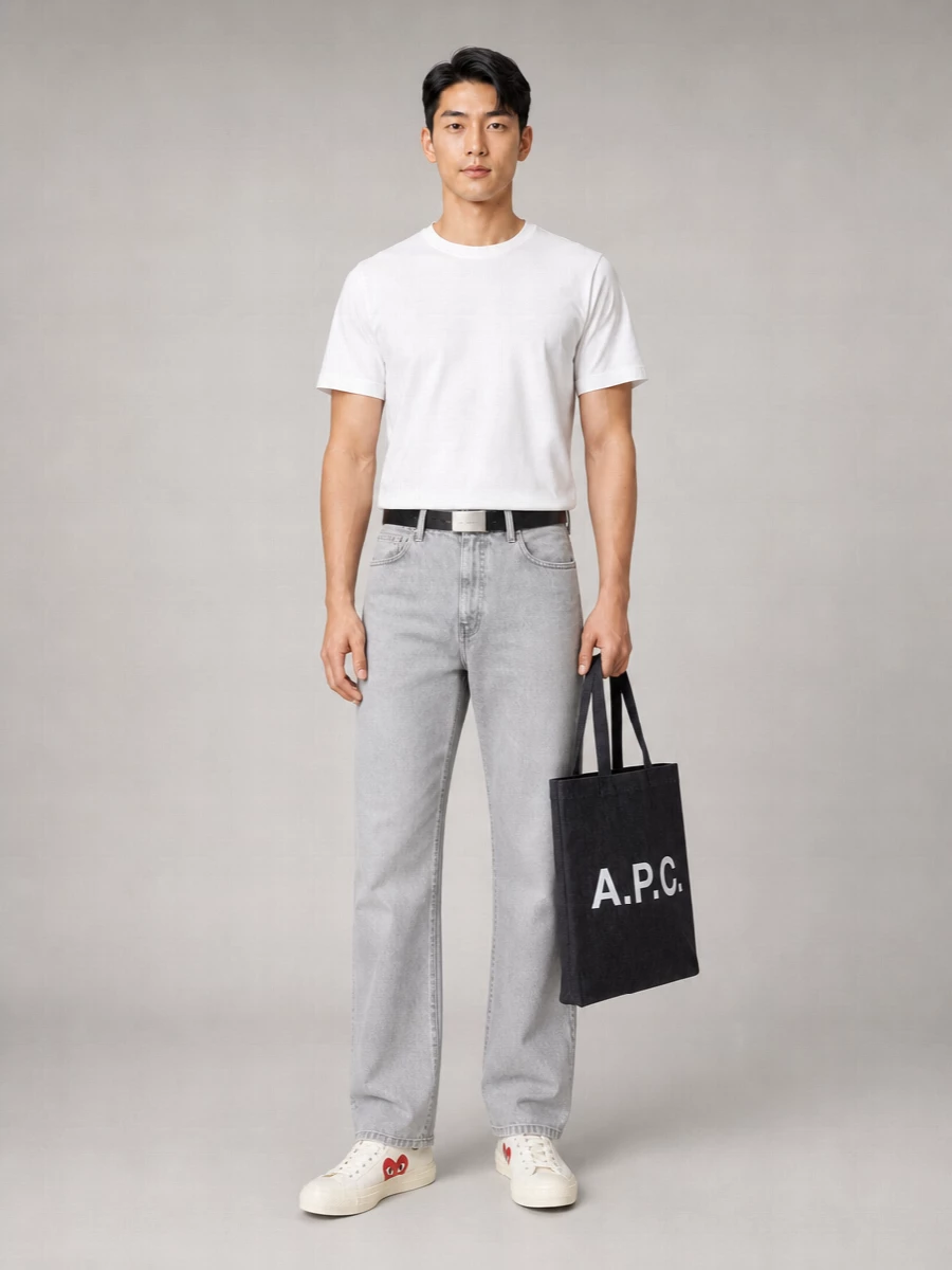 Comme Des Garçons Oversized Logo Print Cotton Crew-Neck Short-Sleeve T-Shirt
