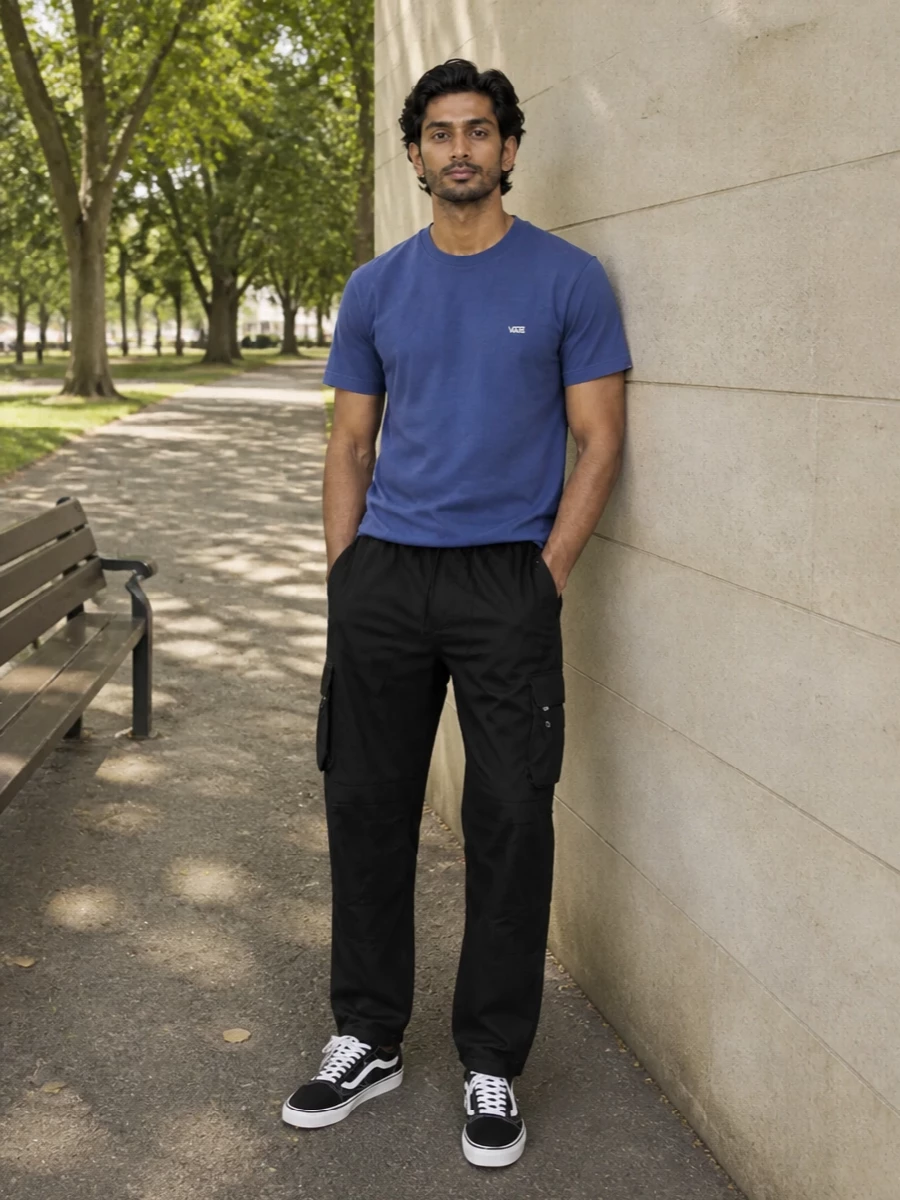 Vans blue tshirt black cargo pants outfit