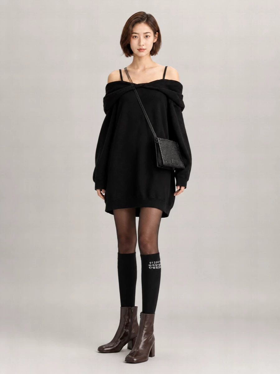 Mm6 Maison Margiela Ribbed Knee-High Logo Socks