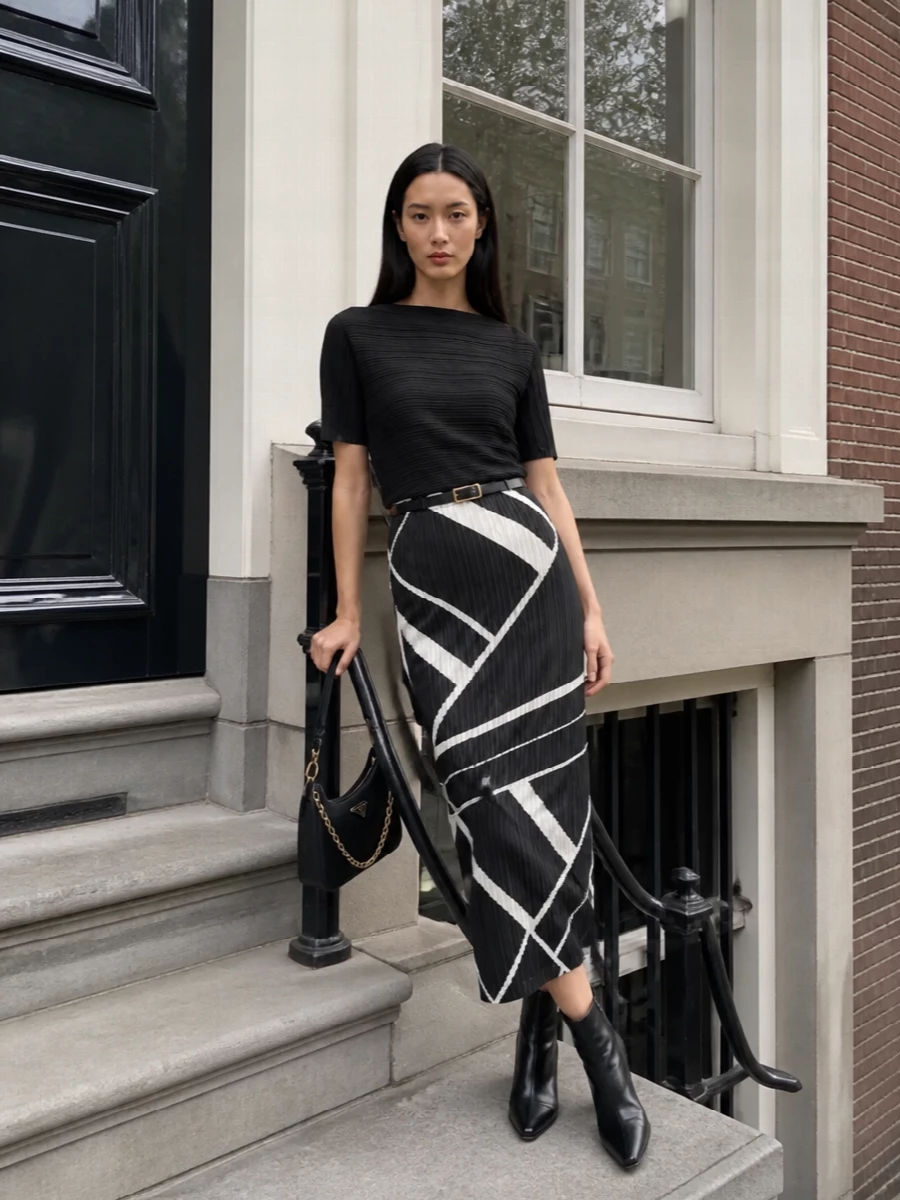 Pleats please midi skirt prada black ankle boots