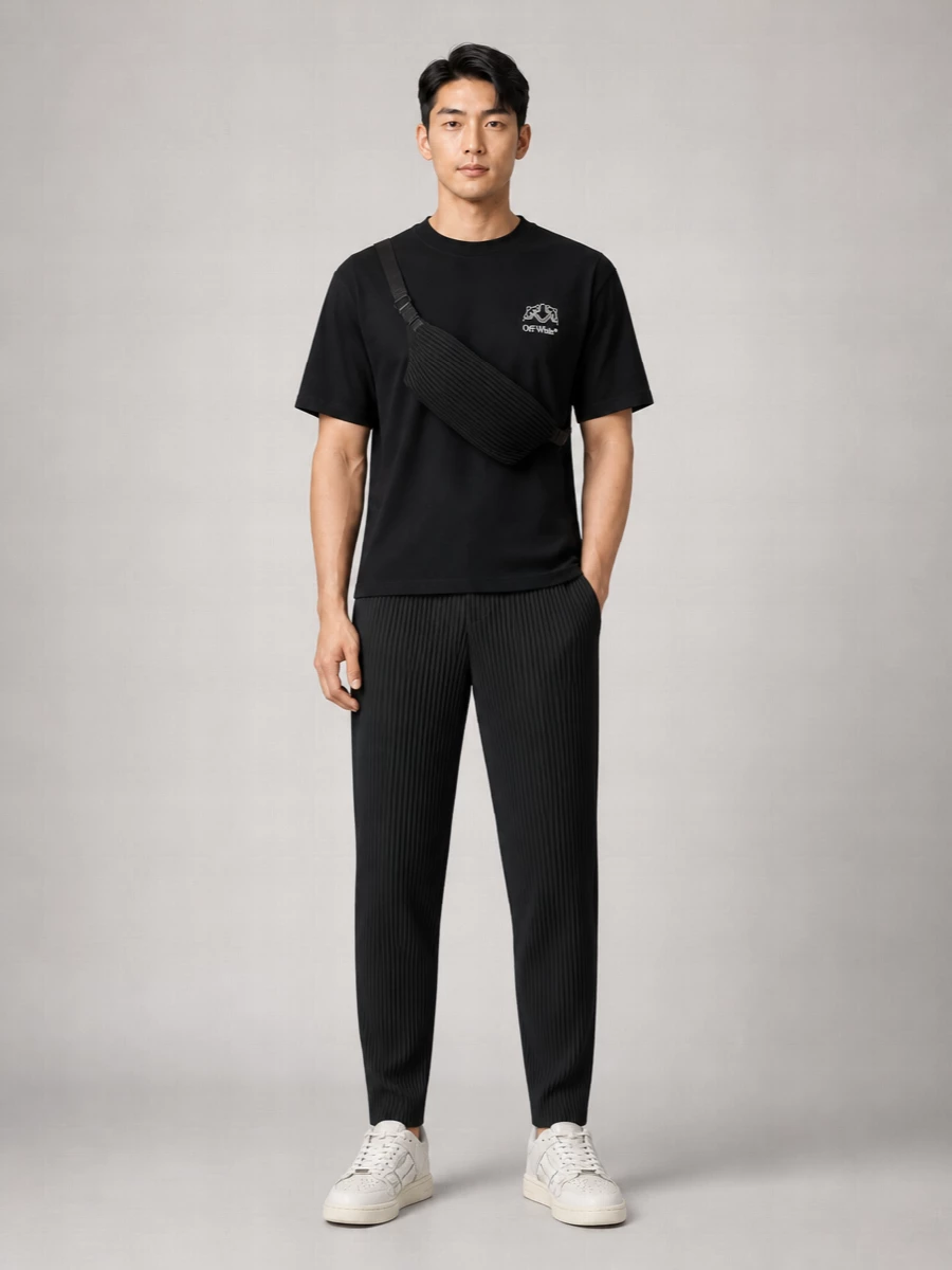 Off-White Cotton Printed Short-Sleeve T-Shirt