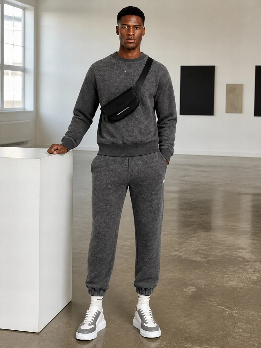 Alexander mcqueen grey joggers sweatshirt outfit