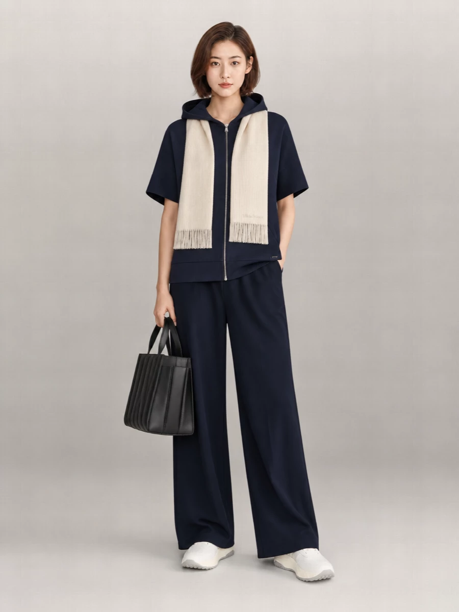 Max Mara wide-sleeve hooded jacket