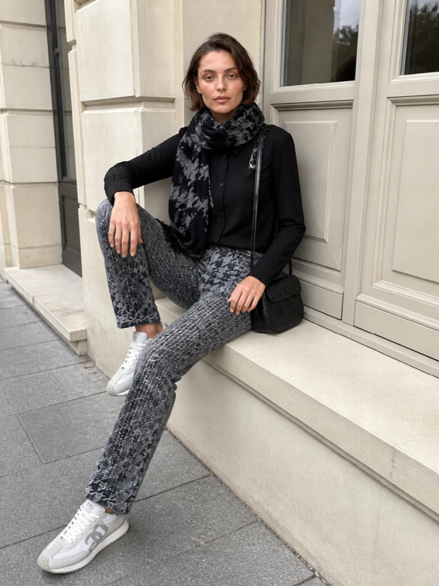Diesel houndstooth trousers black shirt sneakers