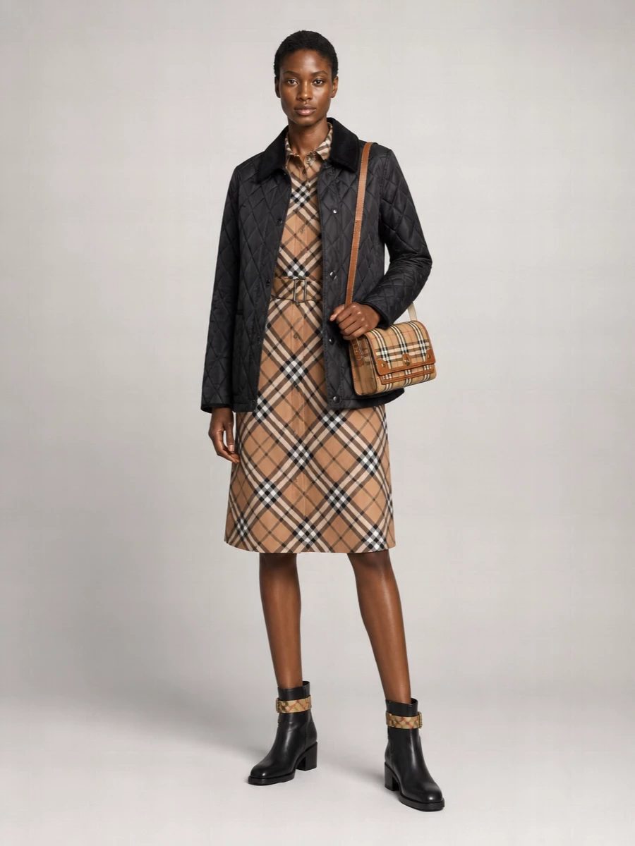 Burberry Quilted Nylon Jacket Collared Neck