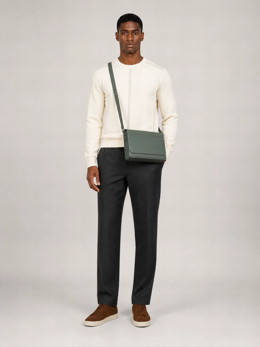 Gucci Leather Low-Top Sneakers