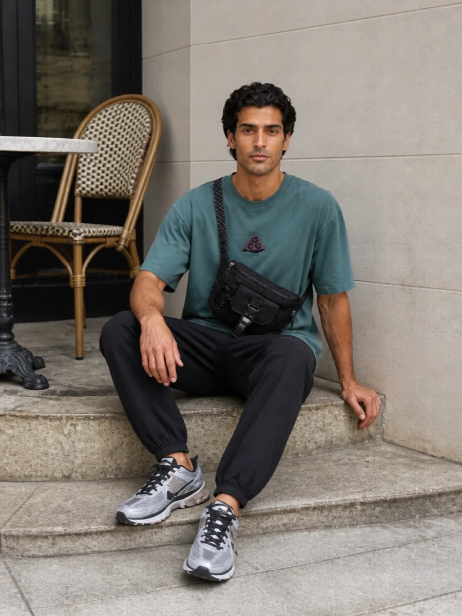 Nike acg teal tshirt black joggers runners