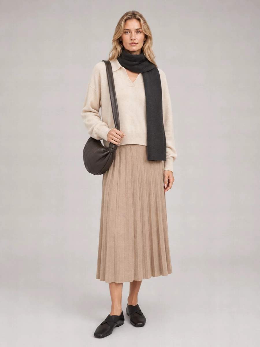 Lisa Yang Cashmere V-Neck Long-Sleeve Sweater