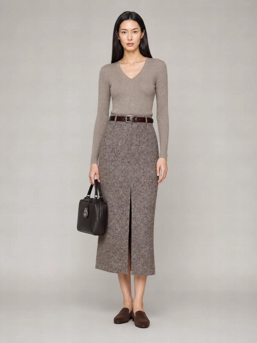 Brunello Cucinelli Cashmere Ribbed V-Neck Sweater