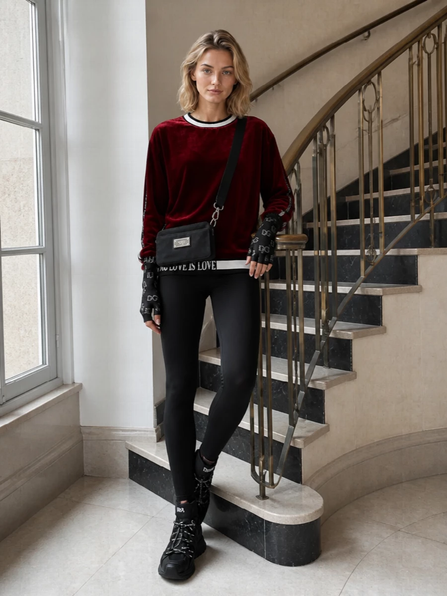 Dolce gabbana velvet sweatshirt black leggings outfit