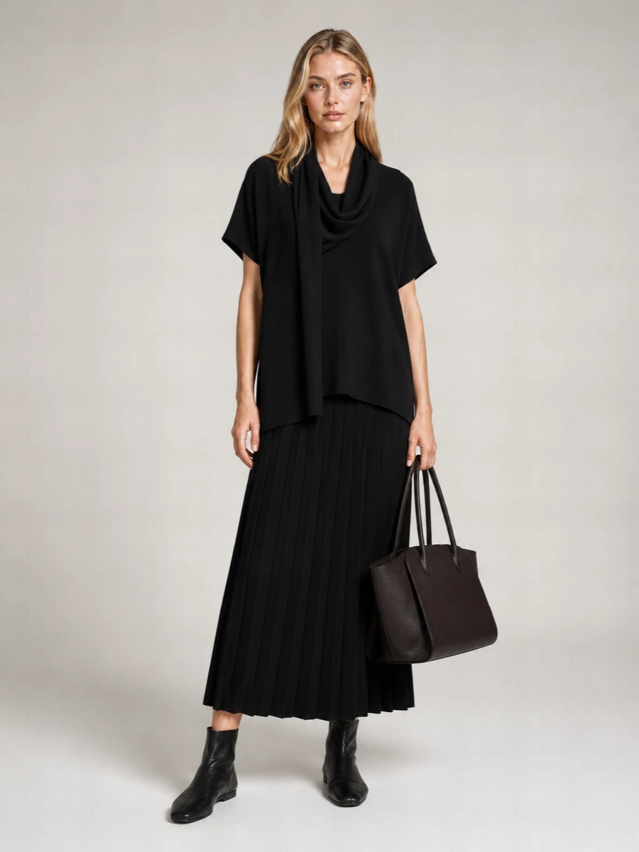 Lisa Yang Cashmere V-Neck Short-Sleeve Tunic