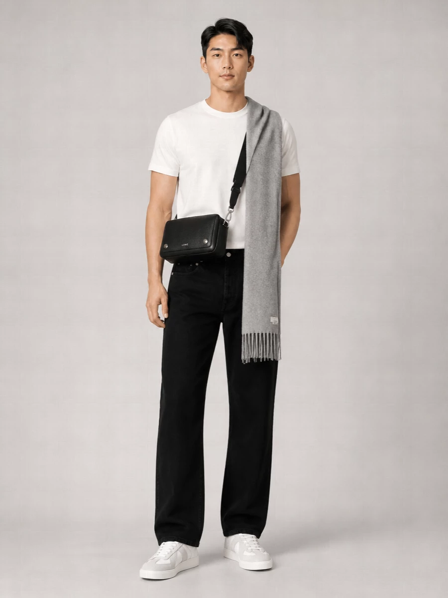 Jacquemus Brushed Wool-Blend Fringed Scarf