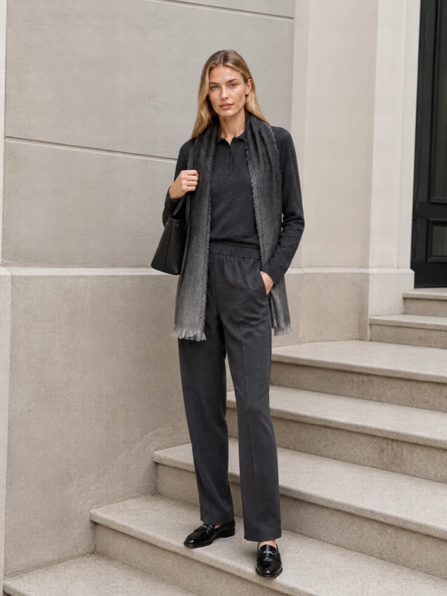 Lisa yang polo fabiana filippi trouser gucci loafers