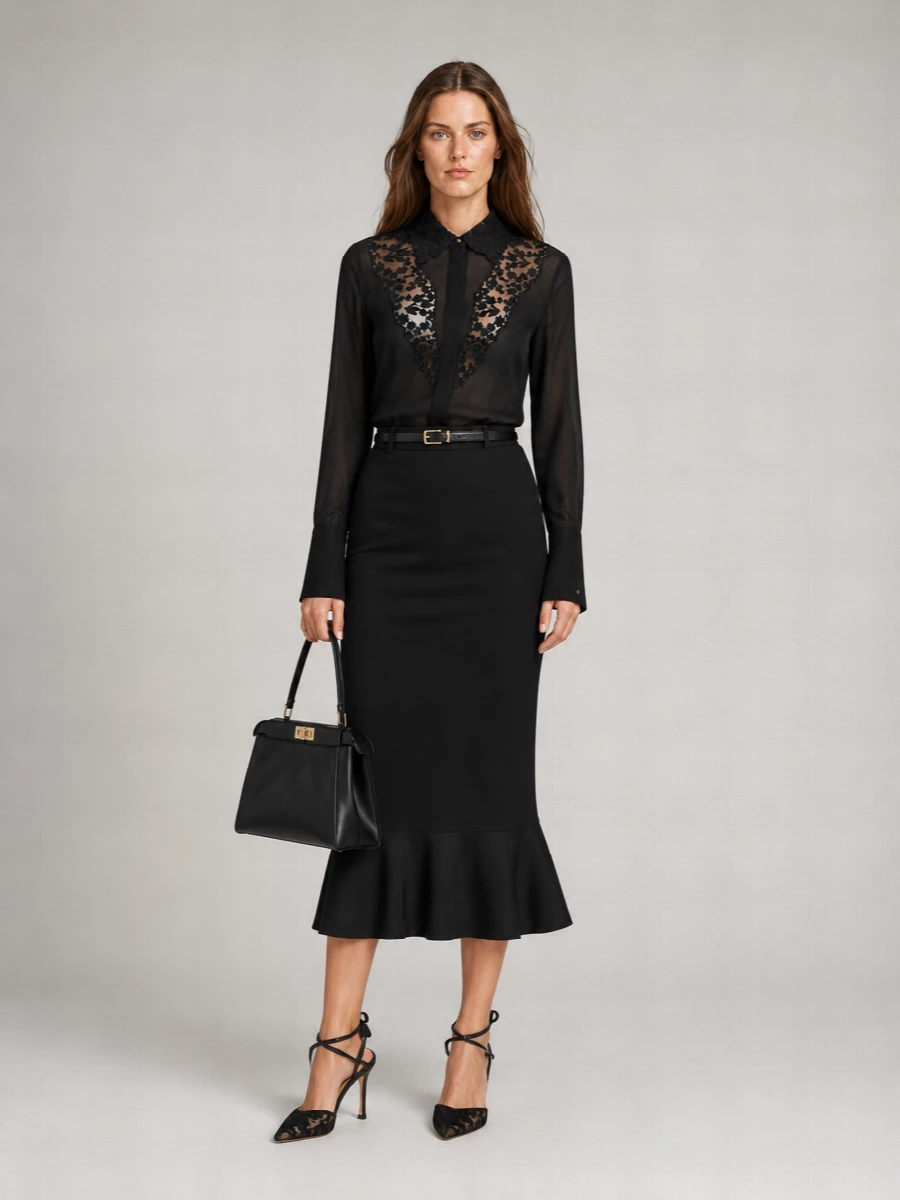 Fendi Lace Pumps
