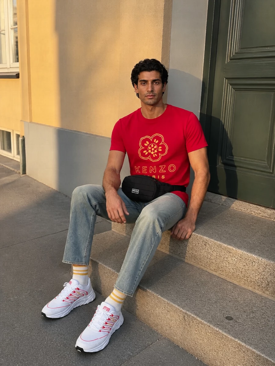 Kenzo red logo tee faded jeans outfit