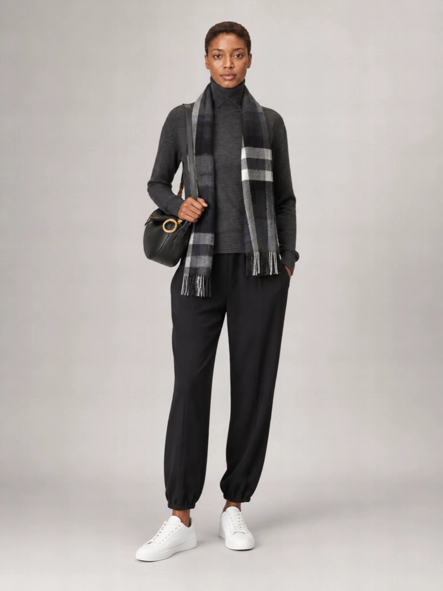 Burberry wool jogging pants