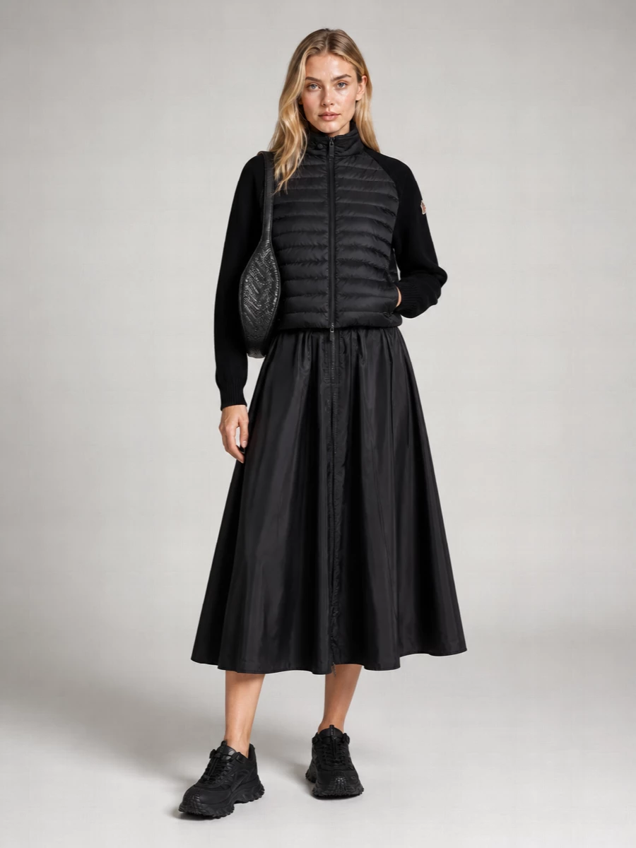 Moncler Grenoble Quilted Knit-Sleeve Down Puffer Jacket