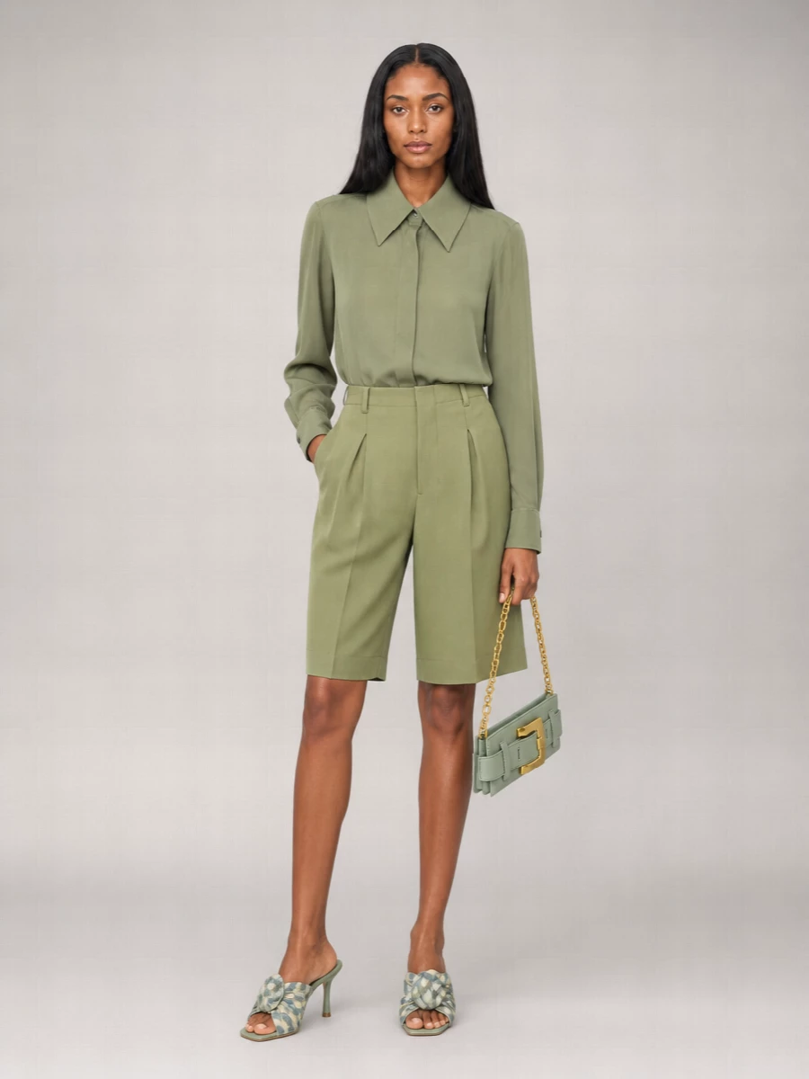 Ami Paris Viscose Blend Pleated Bermuda Shorts