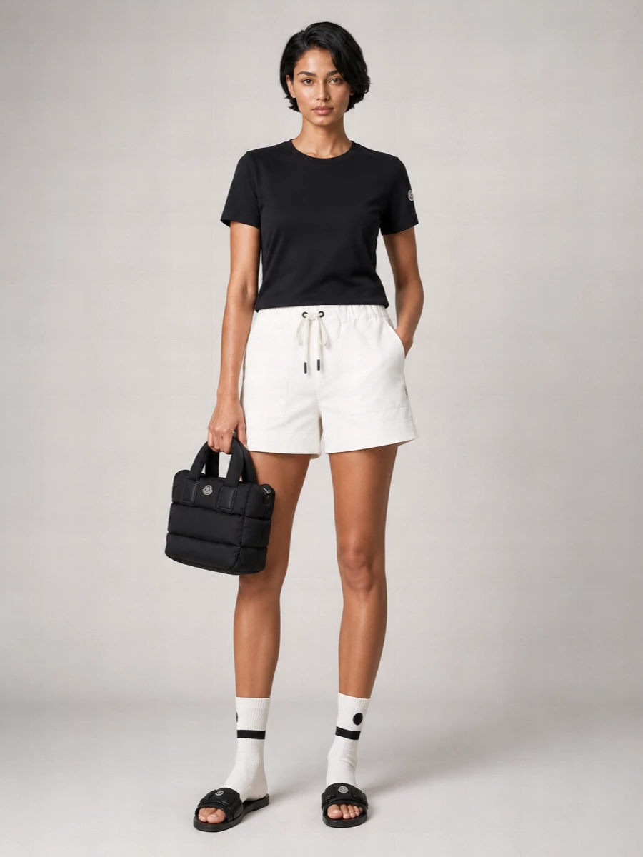 Moncler Cotton Logo-Patch Short-Sleeve T-Shirt