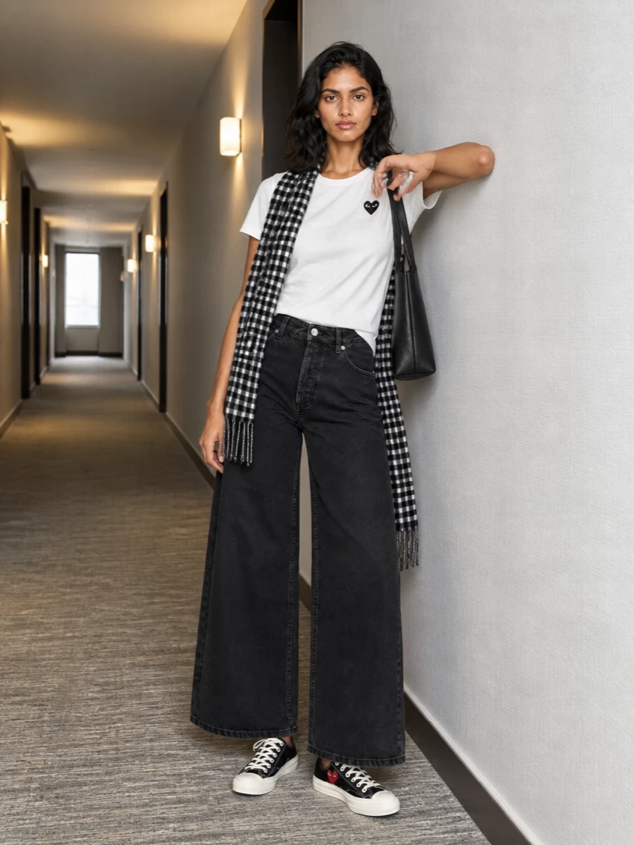 Comme des garcons play tee apc wide leg jeans