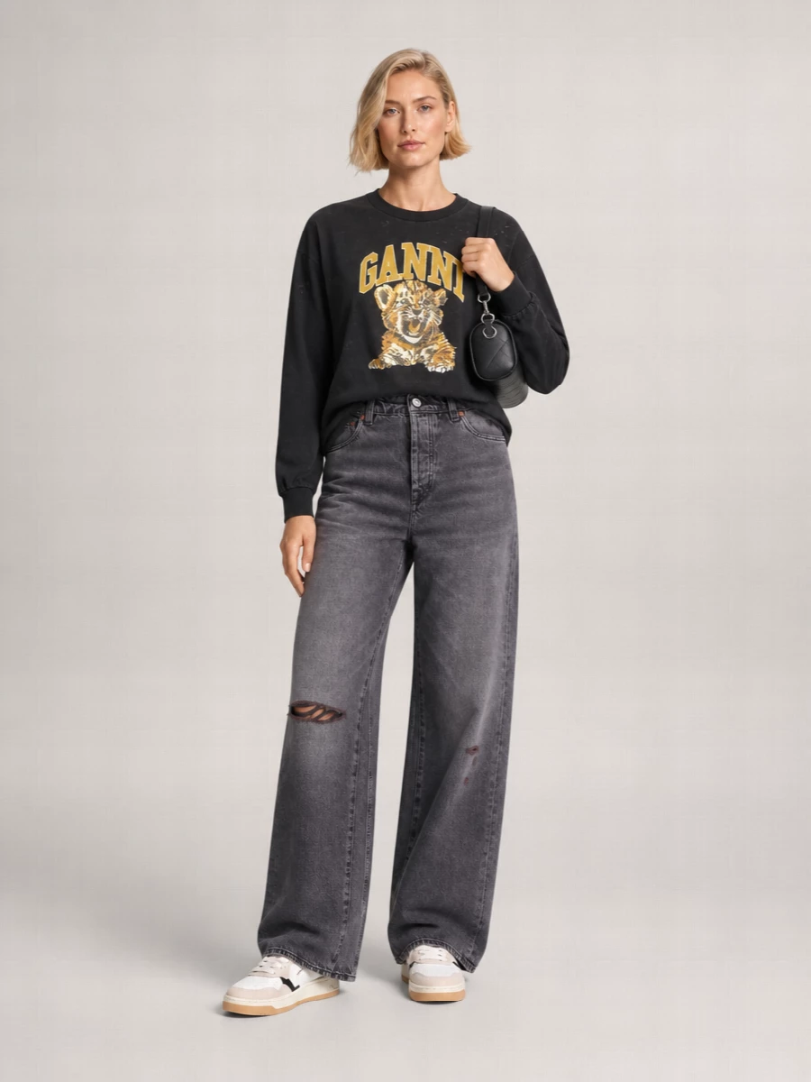 Autry Leather Low-Top Sneakers