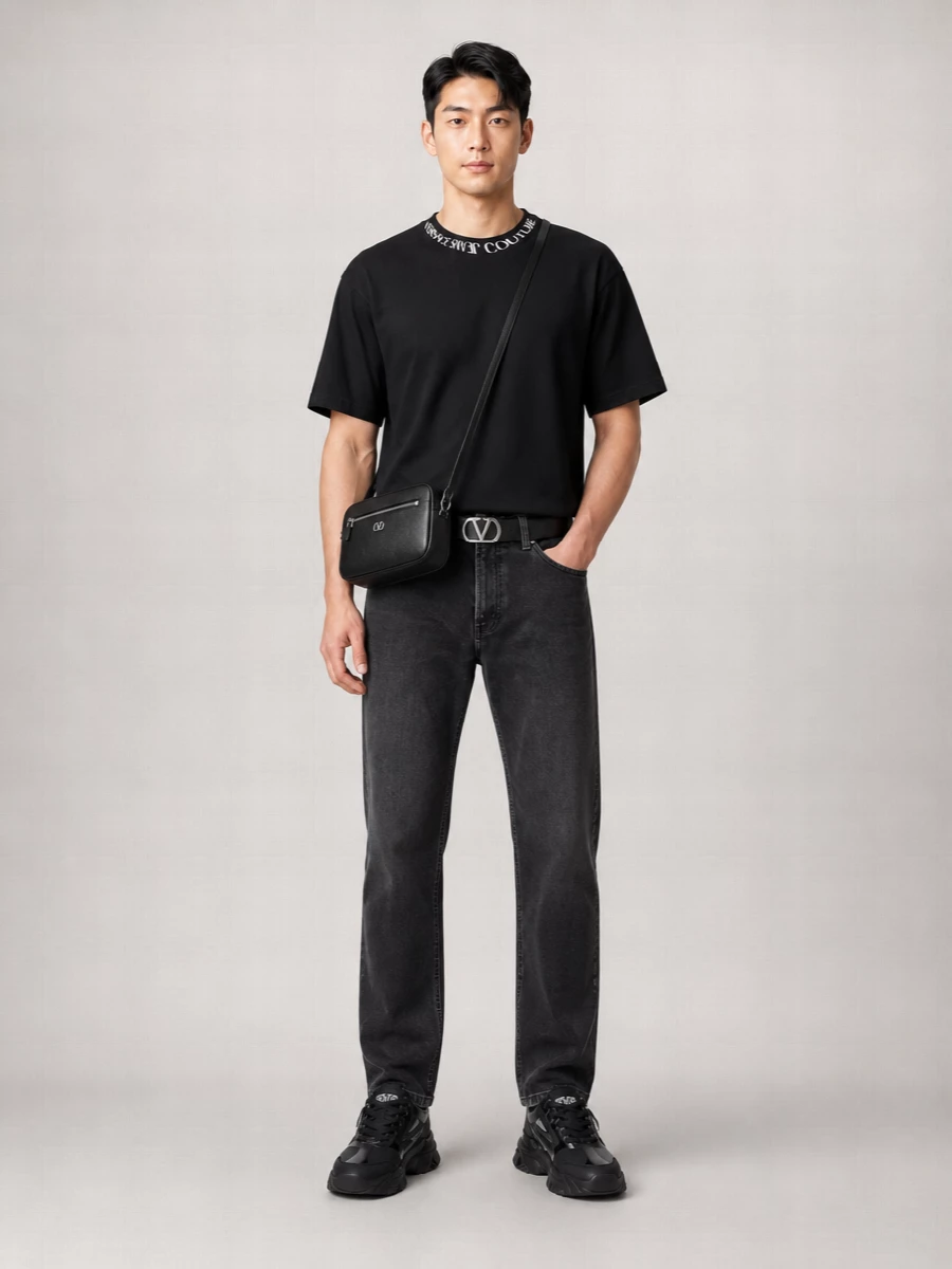 Valentino Garavani Calfskin Leather Vlogo Signature Belt