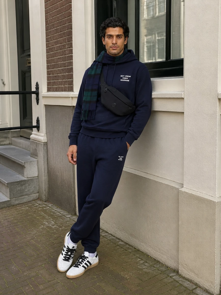 Drole de monsieur navy hoodie track pants outfit