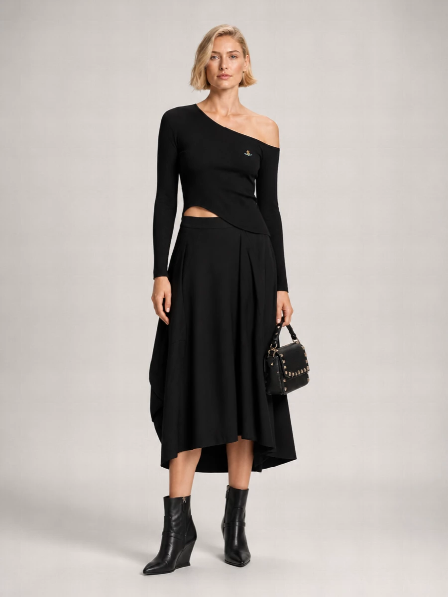 Pinko Calf Leather Ankle Boots