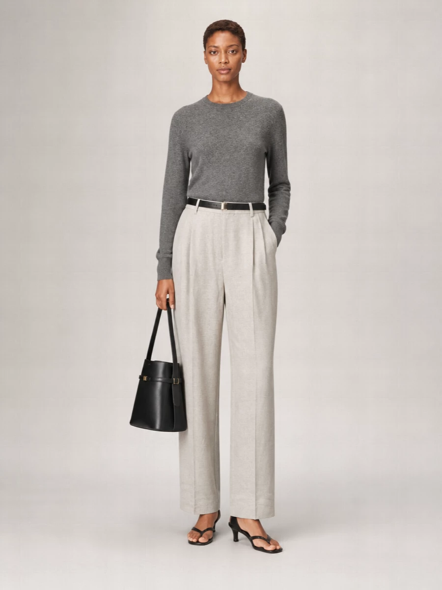 Totême Cashmere Crew-Neck Long-Sleeve Jumper