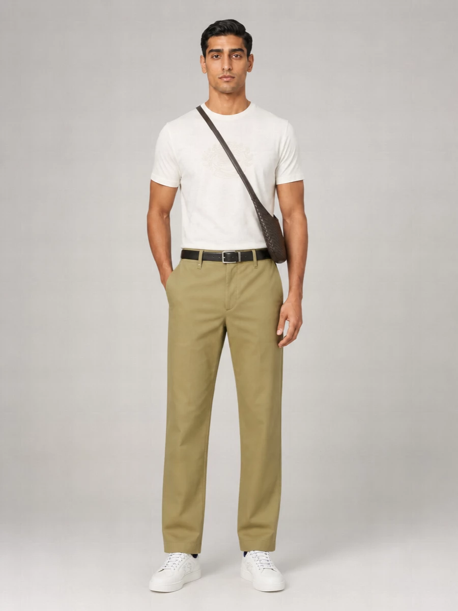Burberry Cotton Regular-Fit Logo-Embroidered T-Shirt
