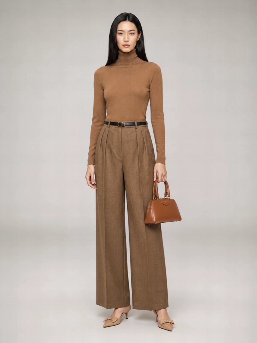 Max Mara Cashmere Lightweight Fine-Knit Turtleneck Sweater