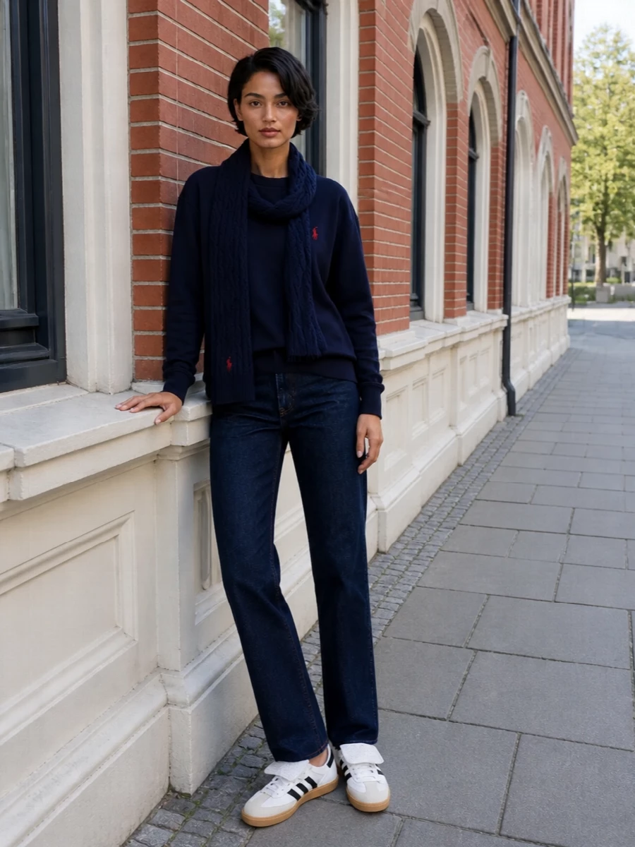 Ralph lauren navy sweatshirt dark jeans outfit