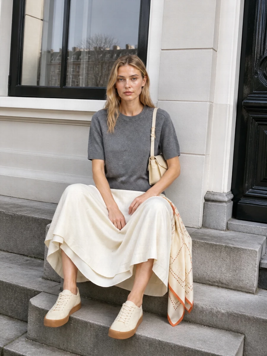 Jil sander midi skirt the row sneakers outfit