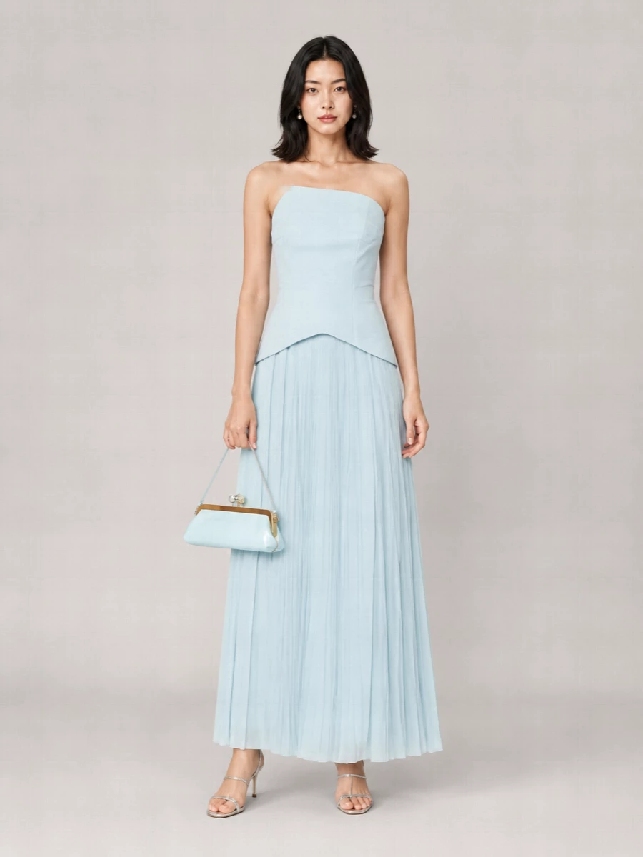Jacquemus La Pochette Salon Clutch Bag