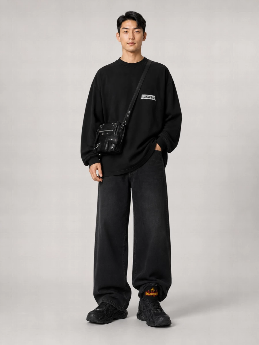 Balenciaga Cotton Oversized Long-Sleeve T-Shirt