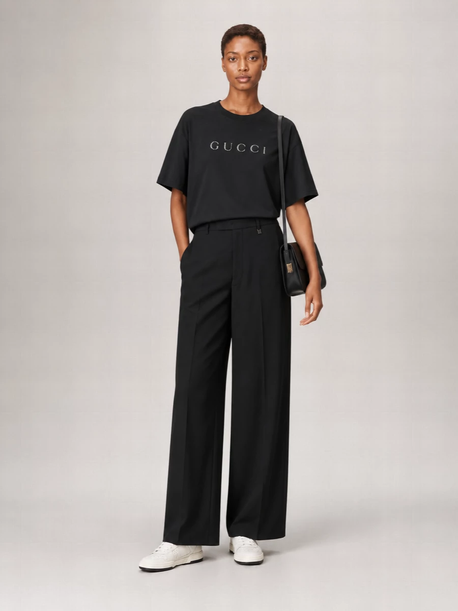 Fendi Leather Lace-Up Sneakers