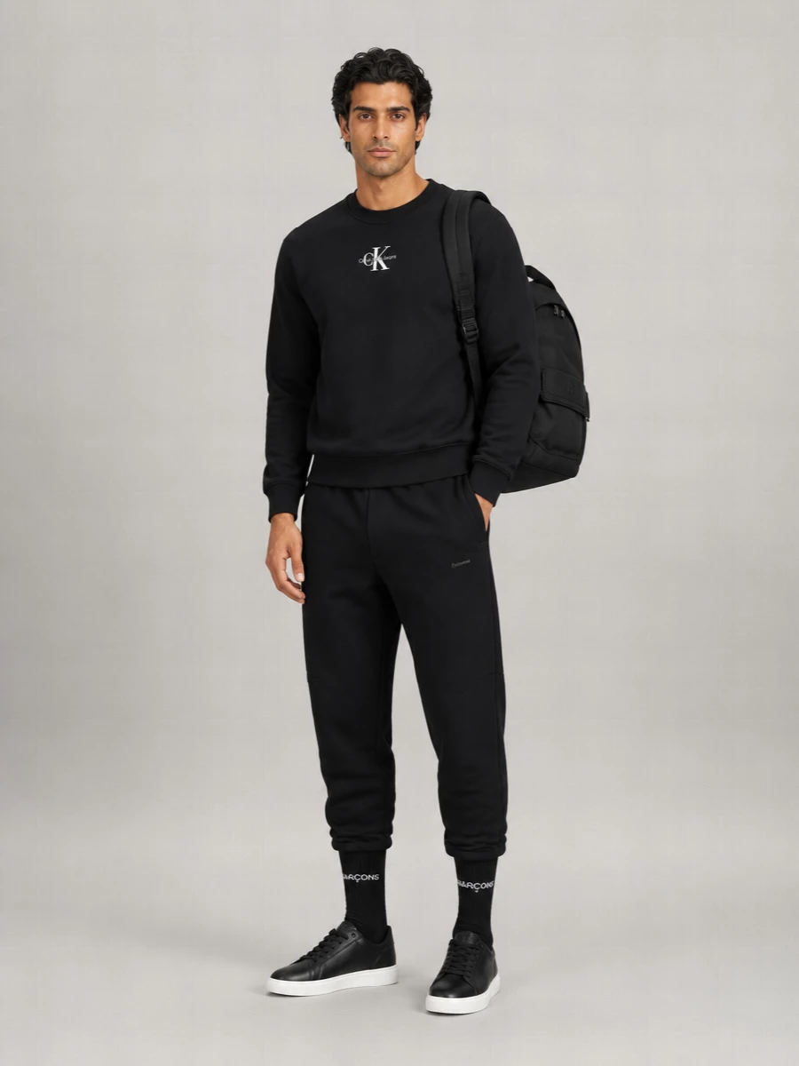 Calvin Klein Long-Sleeve Crew-Neck Sweatshirt