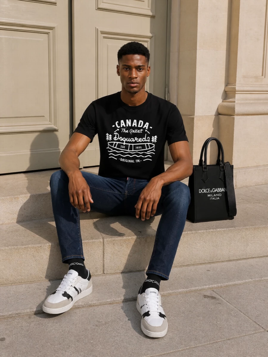 Dsquared2 graphic tee dark denim sneakers