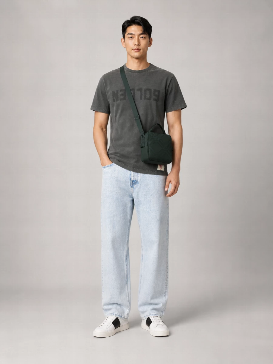 Golden Goose Cotton Logo-Print Distressed T-Shirt