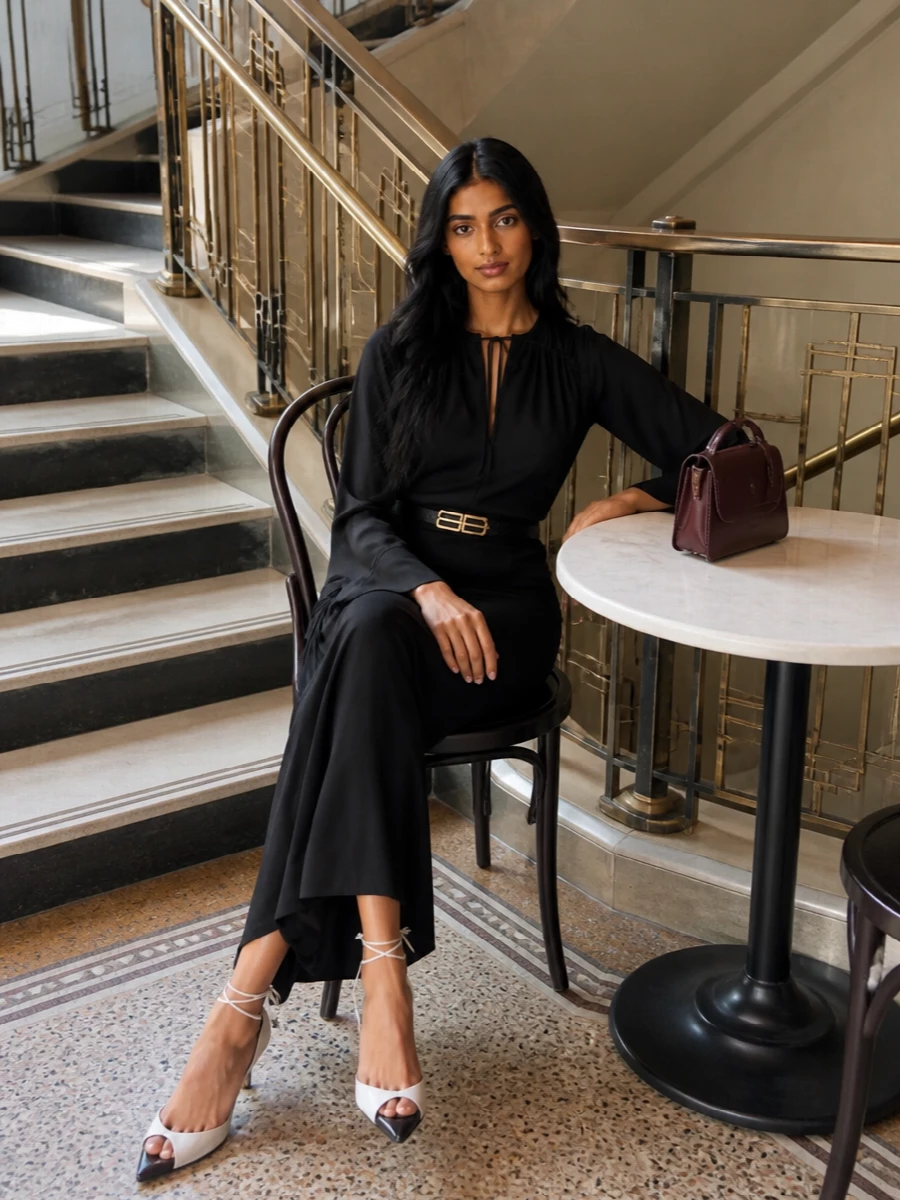 Victoria beckham black midi skirt evening outfit