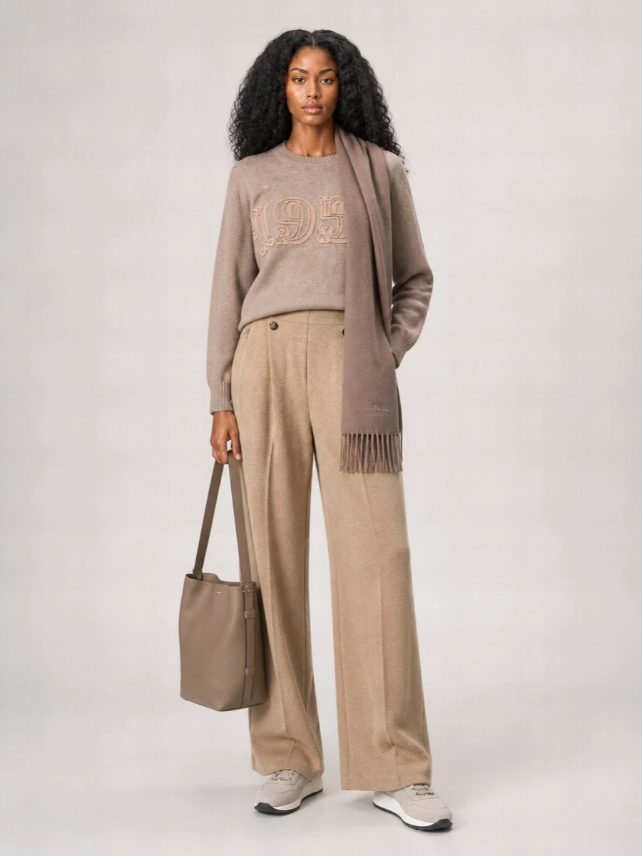 Max Mara Leather Shoulder Bag