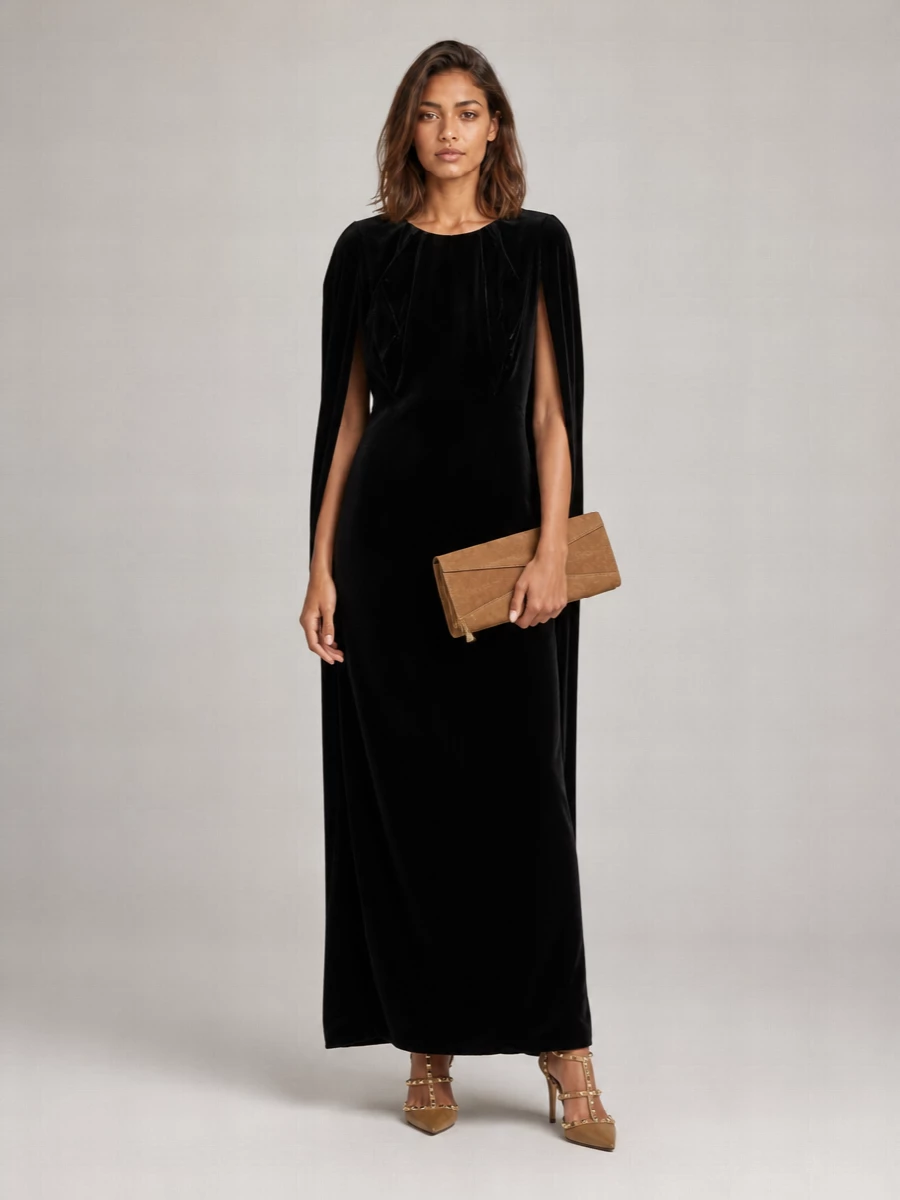 Alaïa Leather East West Shoulder Bag
