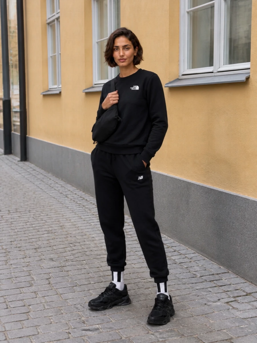 North face sweatshirt black joggers new balance