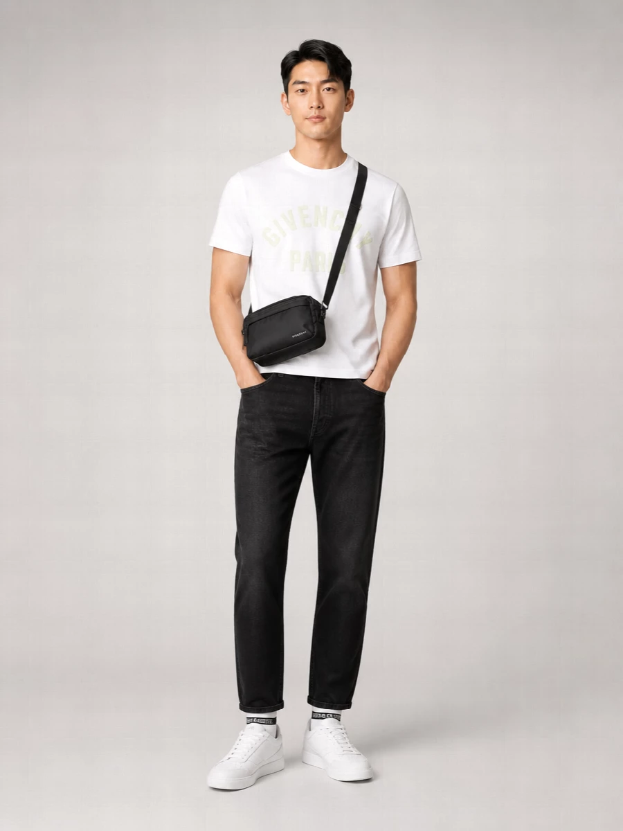 Givenchy Cotton Regular-Fit Logo-Print T-Shirt